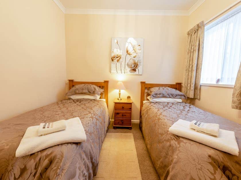 Twin bedroom | Snowdrop, Oakford, near Llanarth