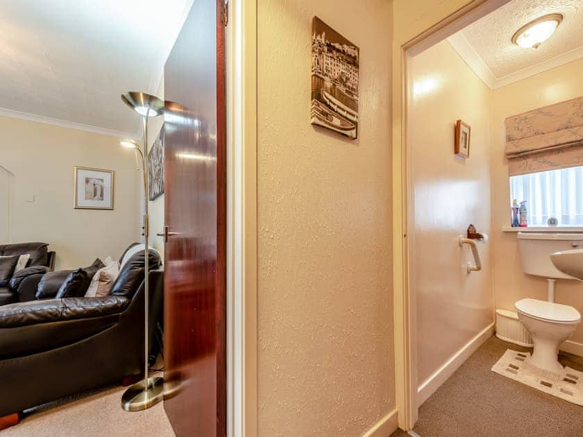 Bathroom | Snowdrop, Oakford, near Llanarth