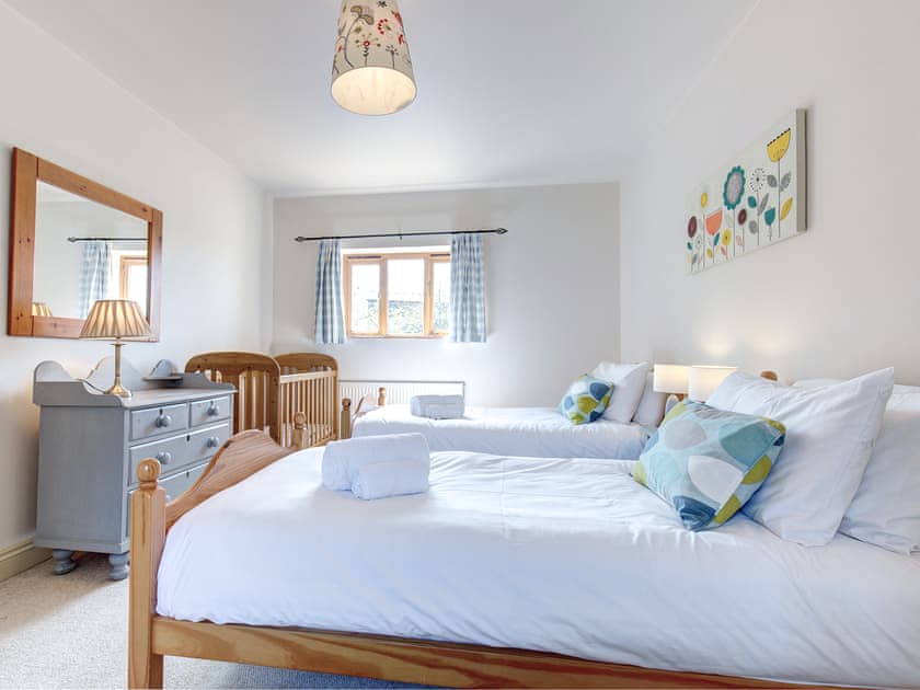 Twin bedroom | The Wash House, West Beckham, Near Holt
