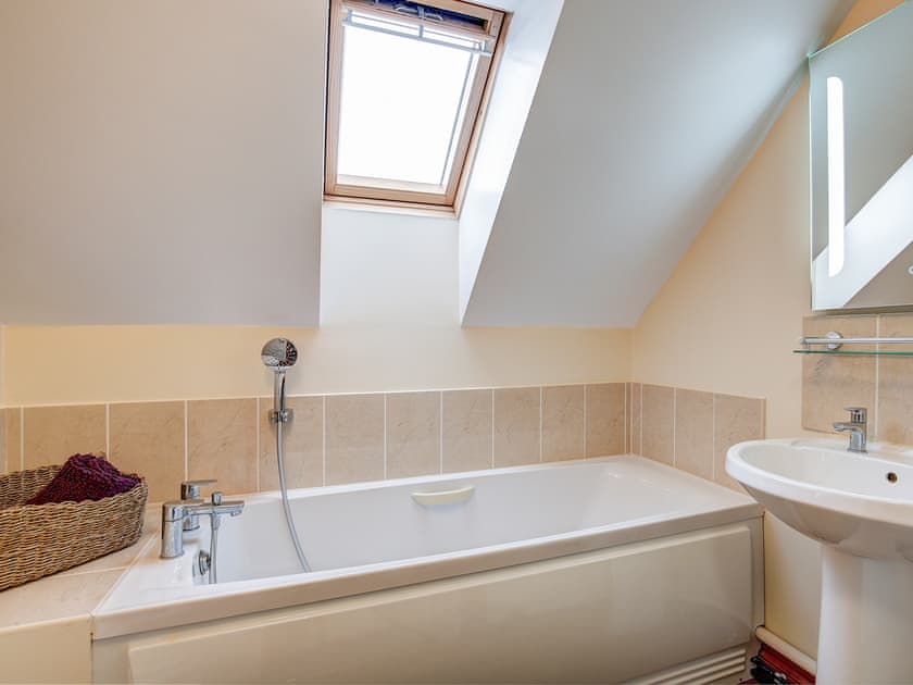 Bathroom | Bakers Yard, Wells-next-the-Sea