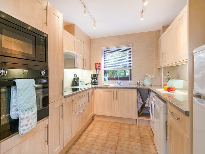 Kitchen | Burnham A - Burnham, Blakeney