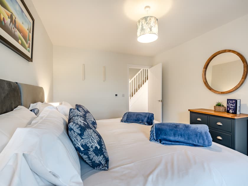Double bedroom | Pomeroy - Home Farm Barns, Little Steeping
