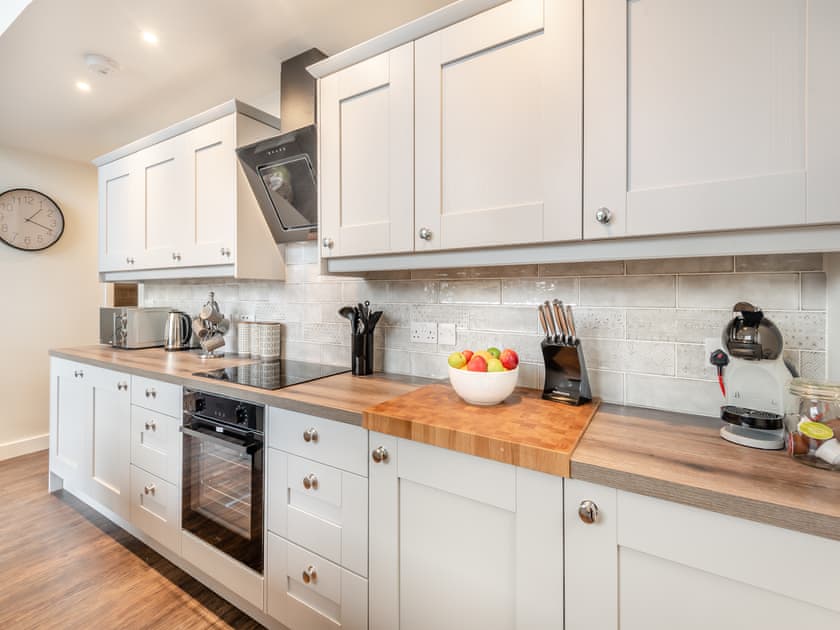 Kitchen area | Pippin - Home Farm Barns, Little Steeping