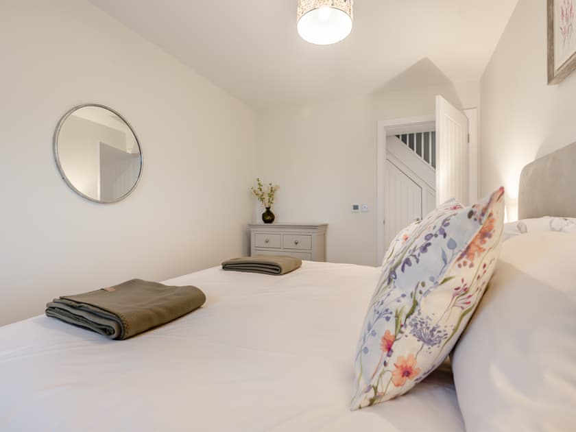 Double bedroom | Pippin - Home Farm Barns, Little Steeping