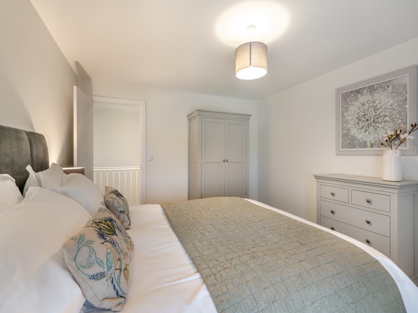 Double bedroom | Pippin - Home Farm Barns, Little Steeping