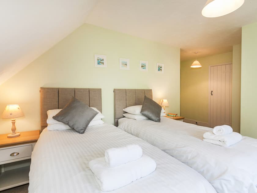 Twin bedroom | The Cley, Blakeney