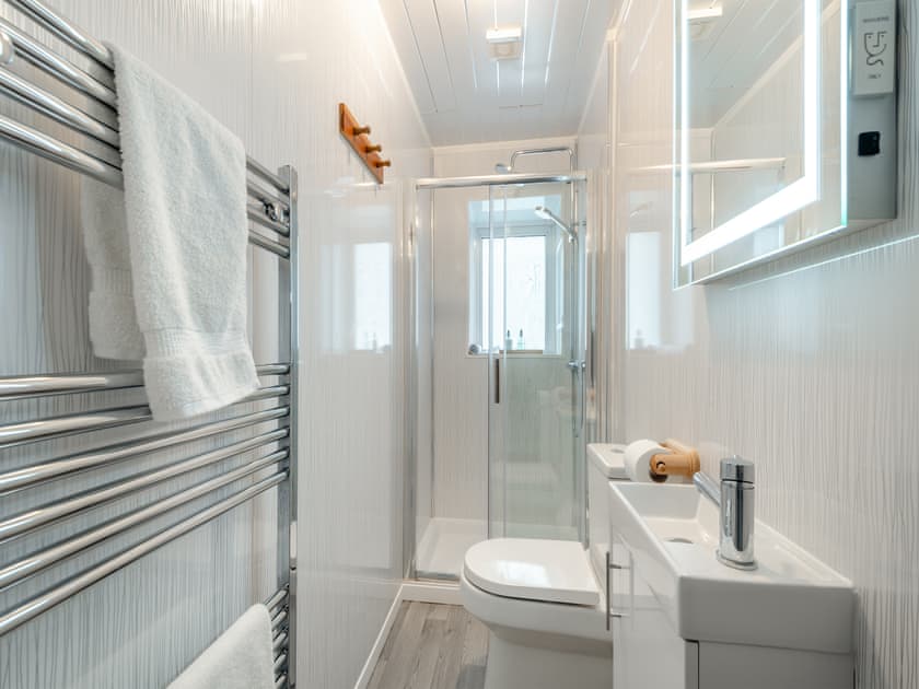 Bathroom | Number 26, Ardbeg, Isle of Bute