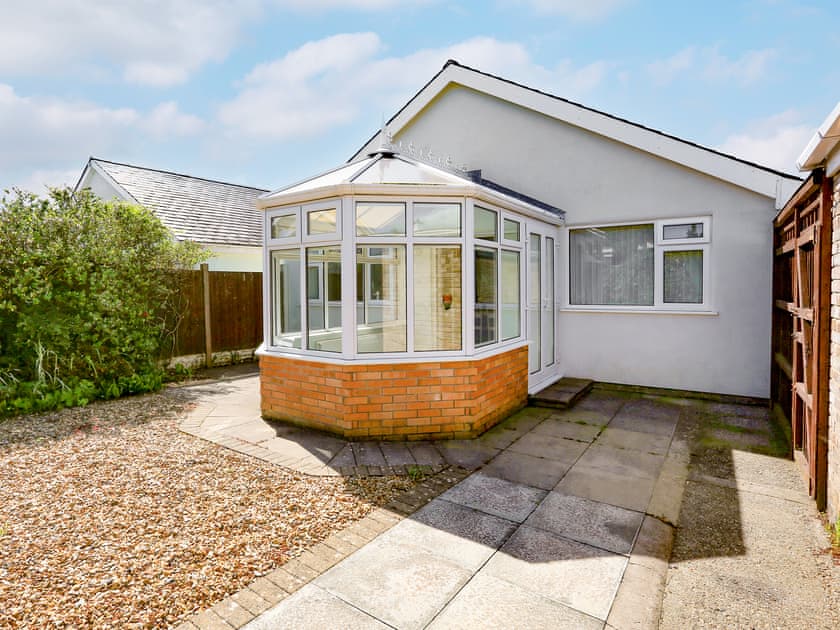 Exterior | Samson’s Place, Morfa Bychan