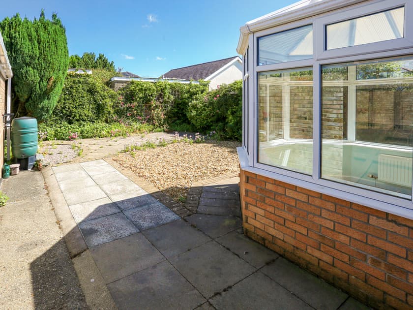 Exterior | Samson’s Place, Morfa Bychan