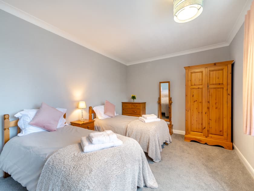 Twin bedroom | Bow Cottage, Pickering