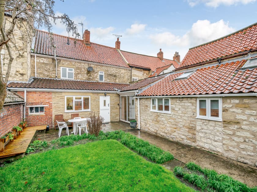 Garden | Bow Cottage, Pickering