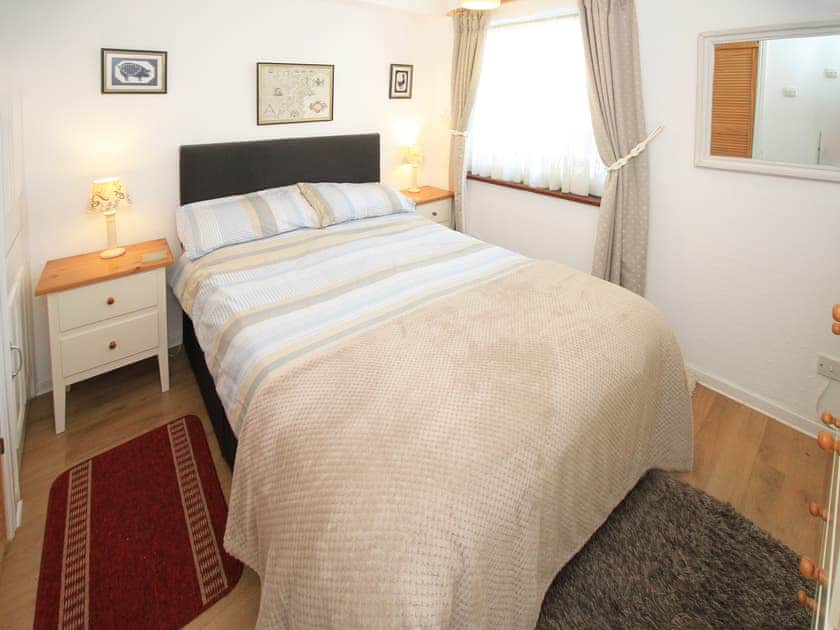 Double bedroom | Estuary Flat, Porthmadog