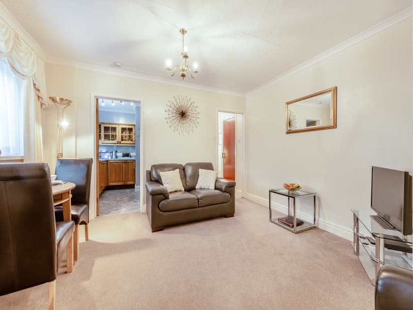 Living room/dining room | Craigfryn - Nine Oaks, Oakford