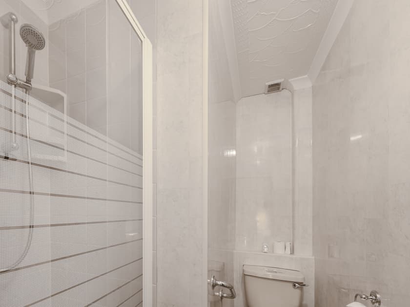 En-suite | Craigfryn - Nine Oaks, Oakford