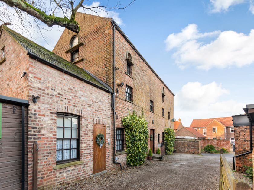 Exterior | Studio 3B - The Carriage House, Bilbrough, near York