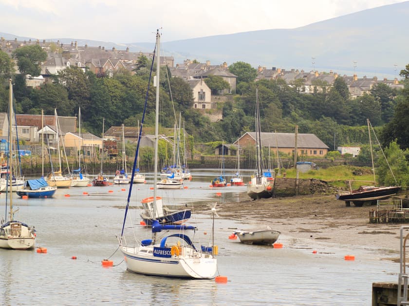 Setting | Ysgol Jos Bach, Caernarfon