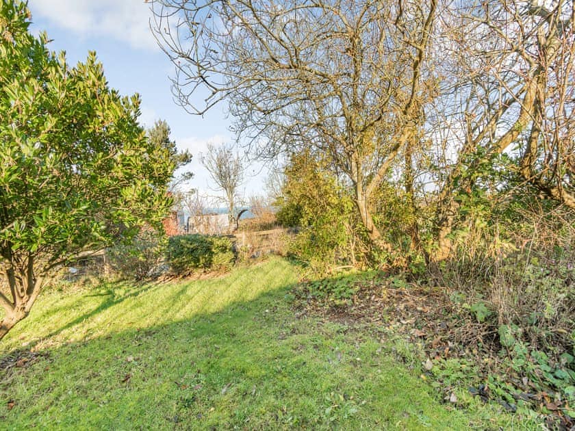 Garden | Beudy Bach - Ffrwdwenith Isaf Farm and Cottages, Felinwynt