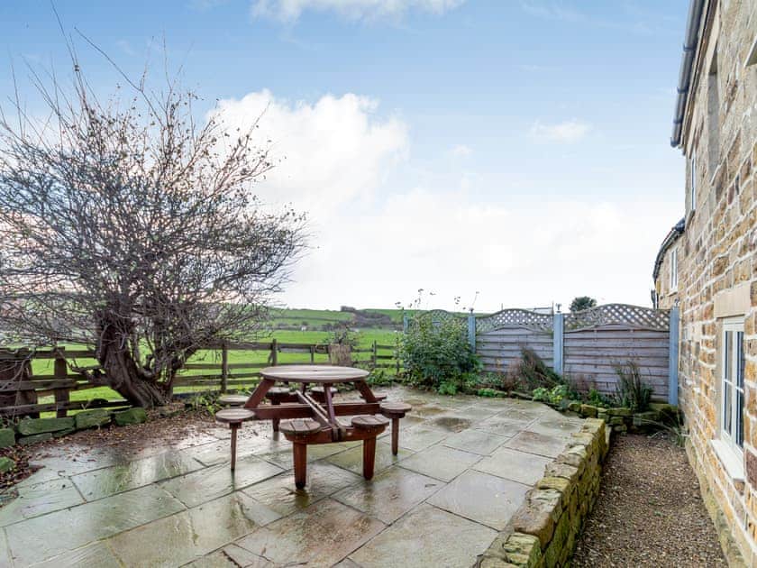 Sitting-out-area | The Anchorage, Kettleness, near Whitby