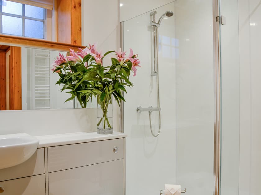 Shower room | The Stable - Ardblair Castle Cottages, Blairgowrie