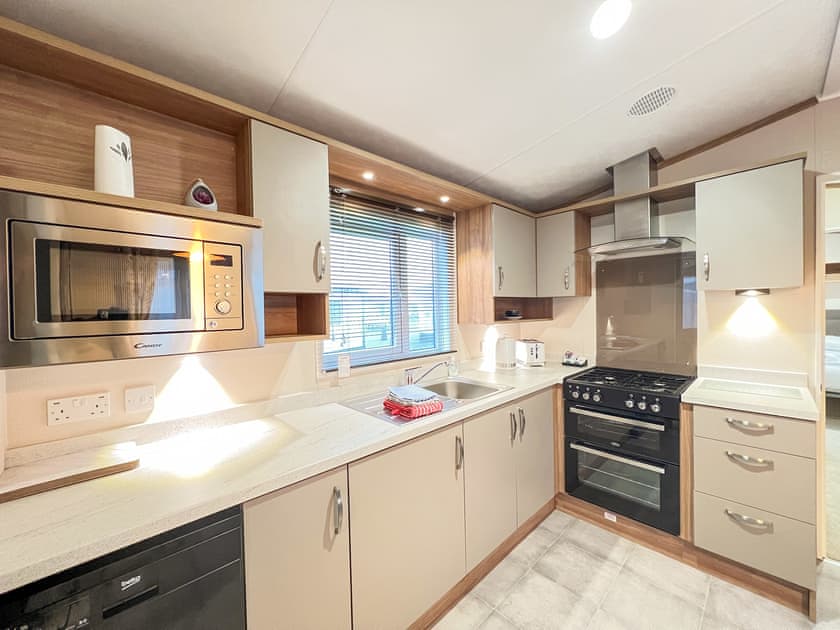 Kitchen area | Regent 2, St Andrews