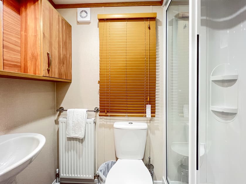 Shower room | Regent 2, St Andrews