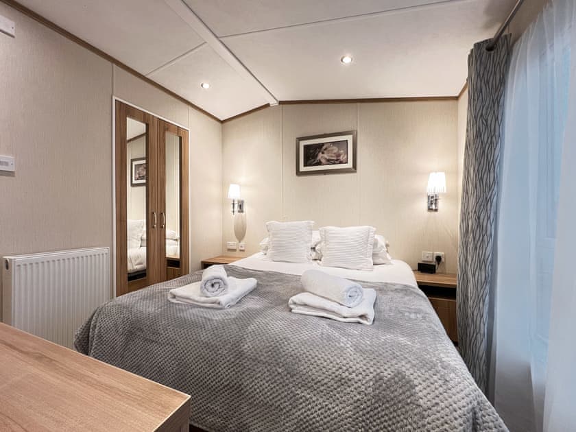 Double bedroom | Serena 25, St Andrews