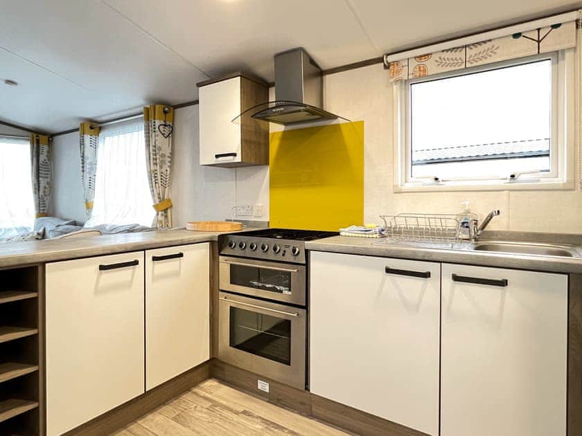 Kitchen area | Chorus 33, St Andrews