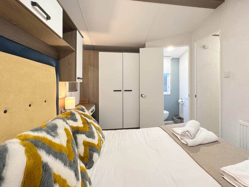 Double bedroom | Chorus 33, St Andrews