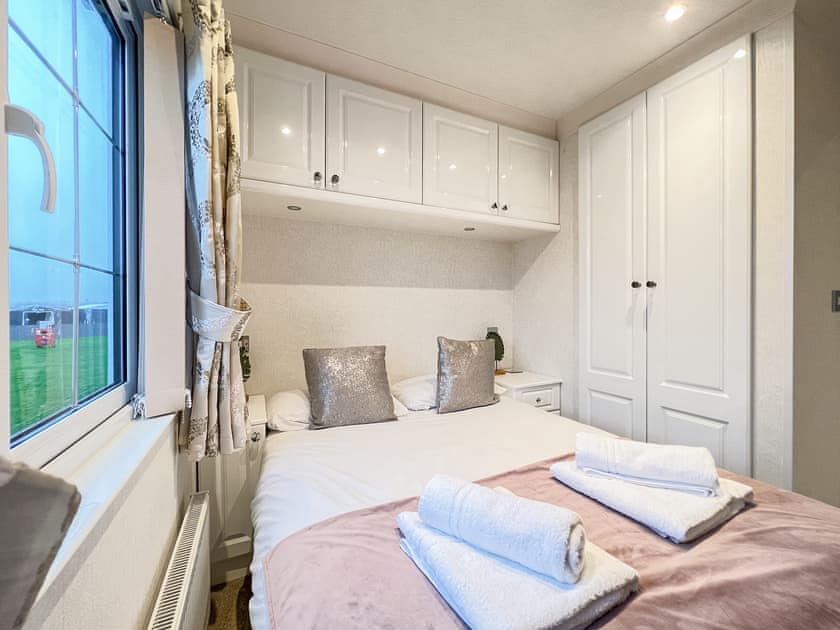 Double bedroom | Chatsworth 4, St Andrews