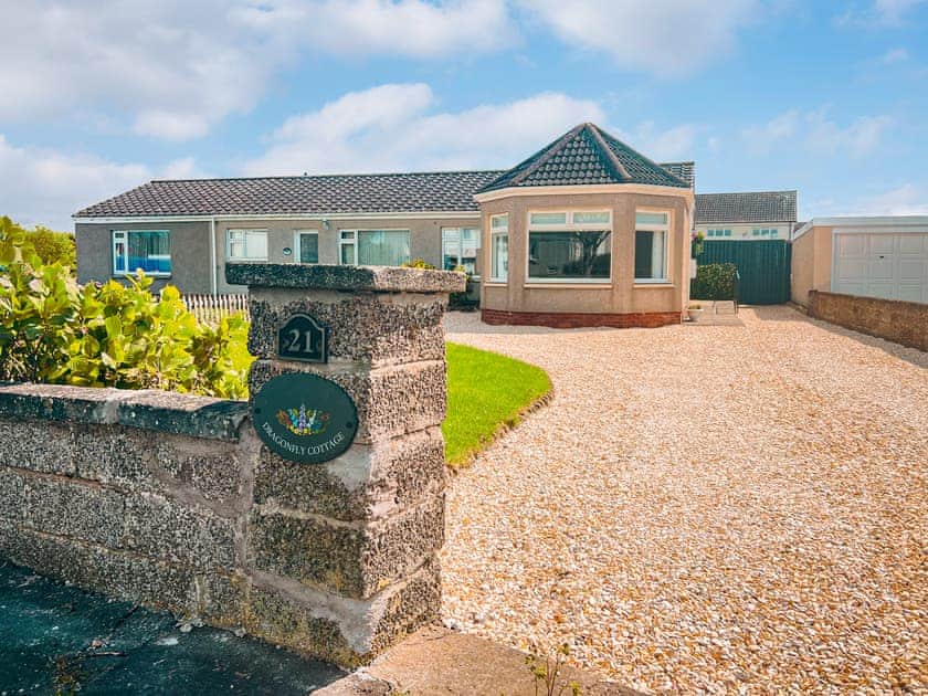 Exterior | Dragonfly Cottage, Anstruther
