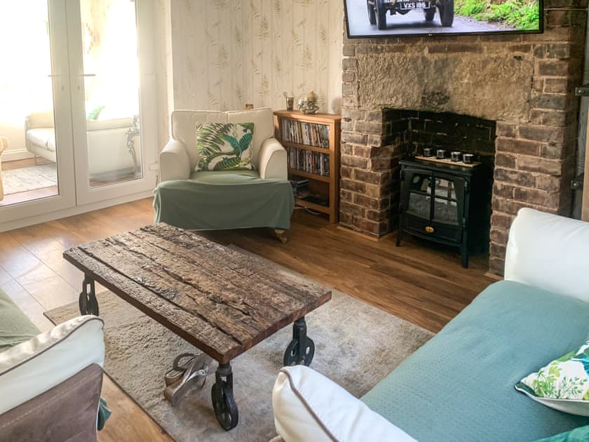 Living room ample room for family and friends to relax on an evening | Rotherleigh, Darley Dale, near Matlock