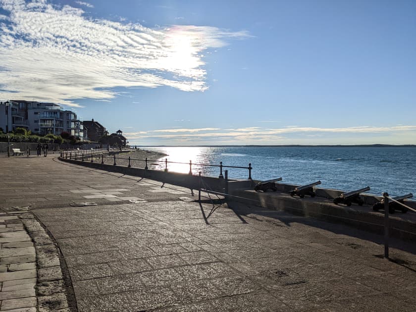 Surrounding area | Insignia, Cowes
