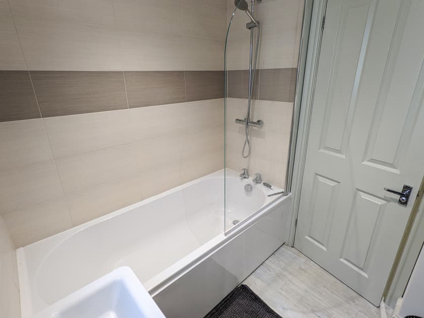 Bathroom | Sands Cottage, St Helens, near Bembridge