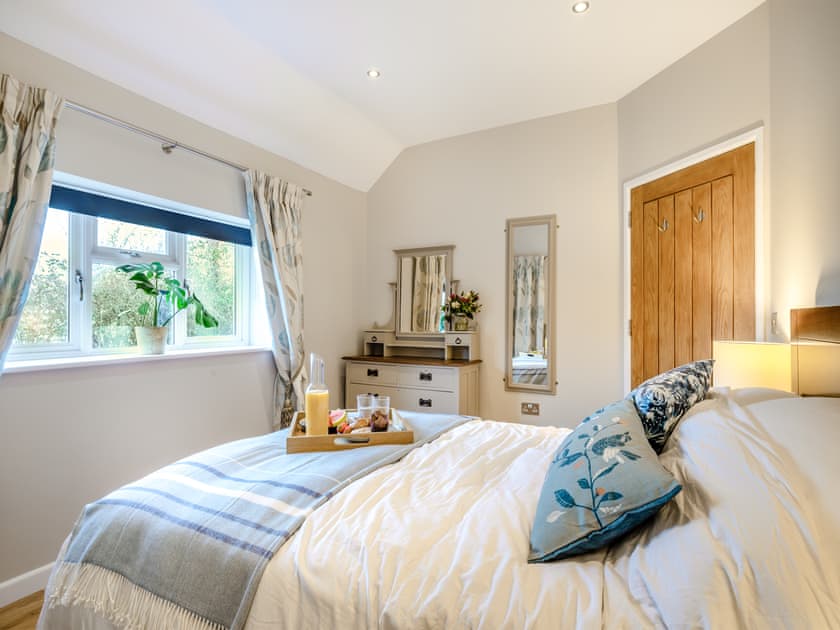 Double bedroom | Larks Nest, Diss
