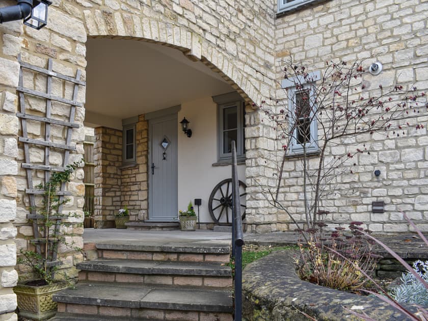 Exterior | No 2. The Stables, Cheltenham
