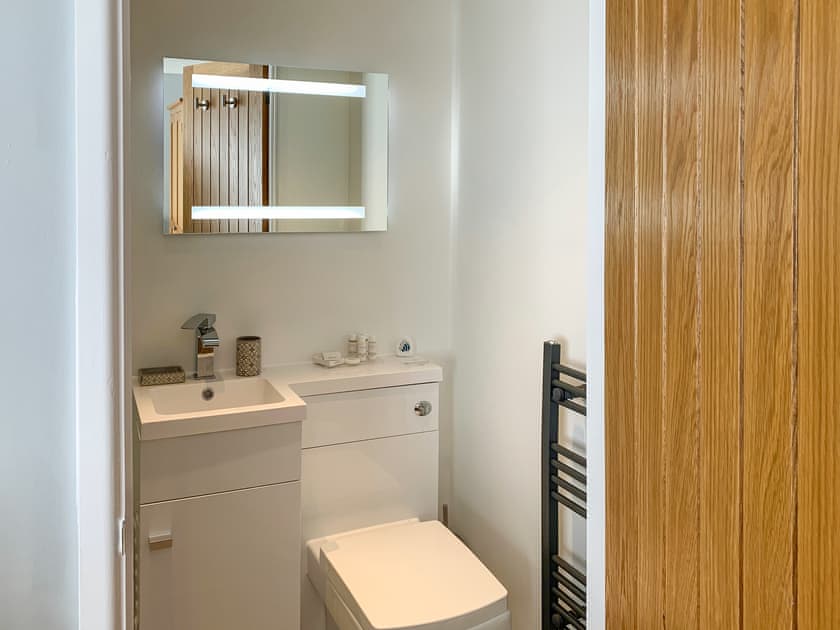 Shower room | Bay Tree Cottage - Legge Farm Cottages, Highhampton, near Beaworthy