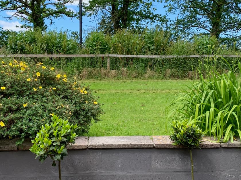 Patio | Bay Tree Cottage - Legge Farm Cottages, Highhampton, near Beaworthy