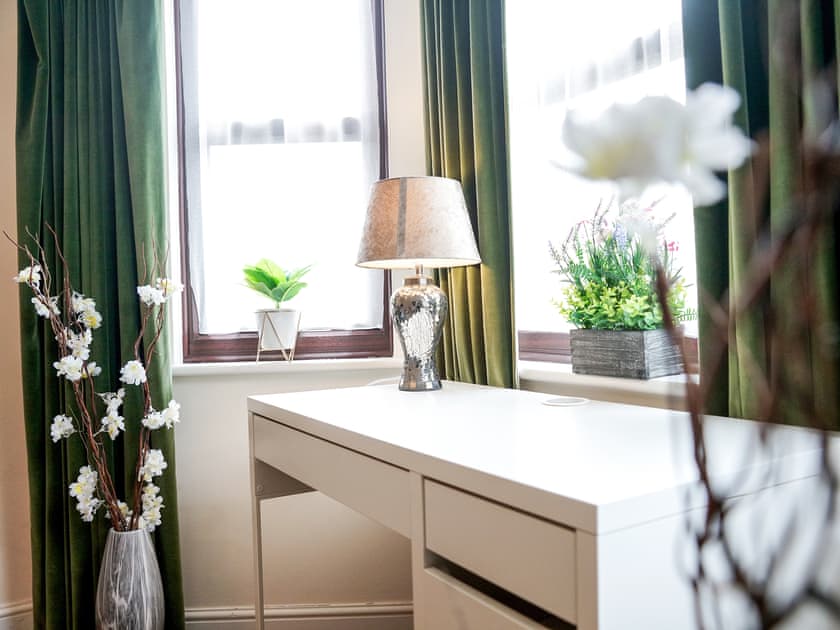 Living room | Park Gate Apartment, Slough