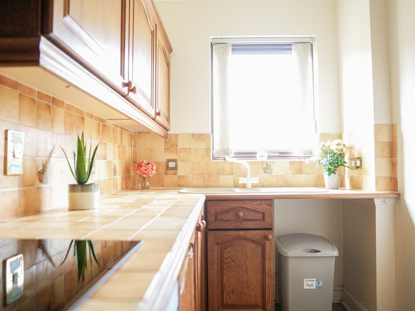 Kitchen | Park Gate Apartment, Slough