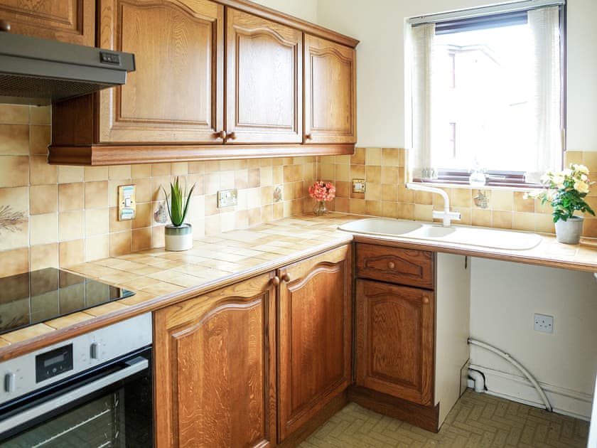 Kitchen | Park Gate Apartment, Slough