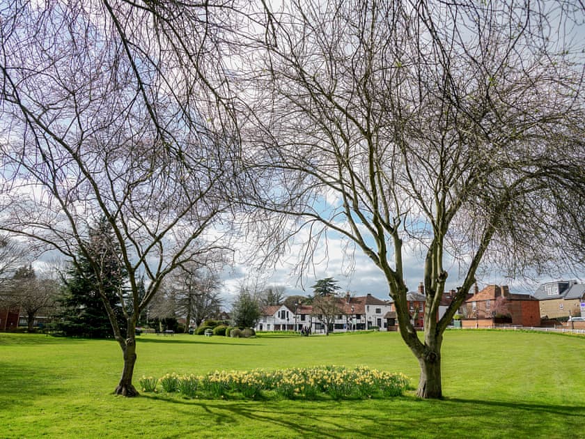 Surrounding area | Park Gate Apartment, Slough