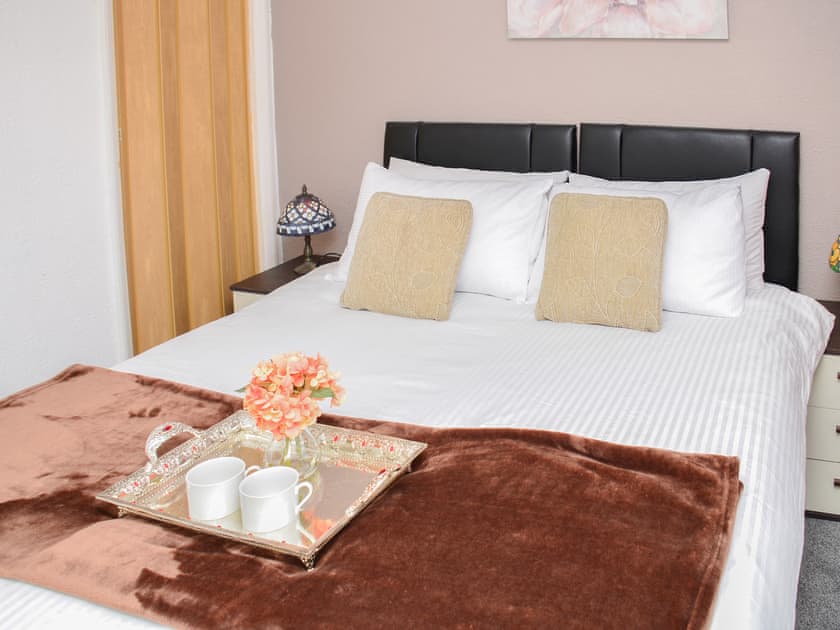 Bedroom | St Mary’s Avenue House, Stanwell