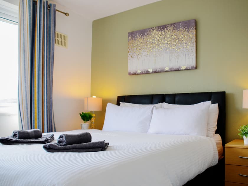 Bedroom | St Mary’s Avenue House, Stanwell