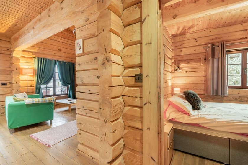 Open plan living space | Ty Ceirios - Dwr Y Felin Log Cabins, Carno