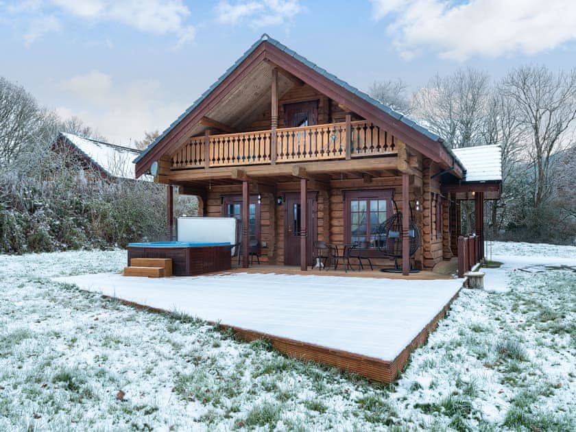 Exterior | Ty Ceirios - Dwr Y Felin Log Cabins, Carno