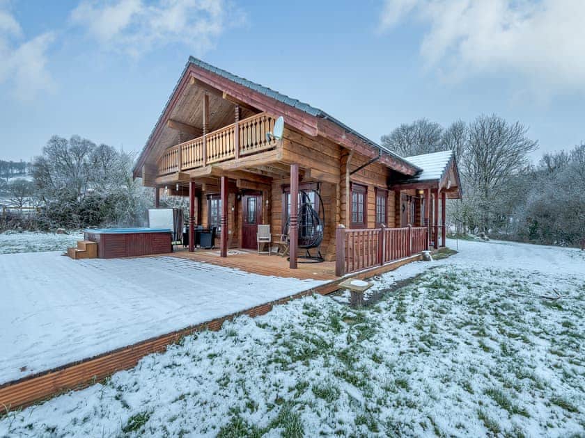 Exterior | Ty Afal - Dwr Y Felin Log Cabins, Carno