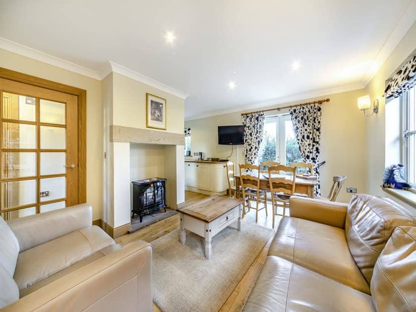 Living room/dining room | The Milking Parlour - Ellingham Cottages, Ellingham