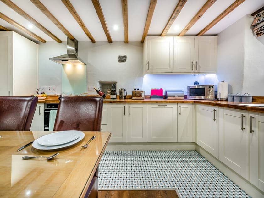 Kitchen/diner | Blacksmiths Cottage - East Back Cottages, Pembroke