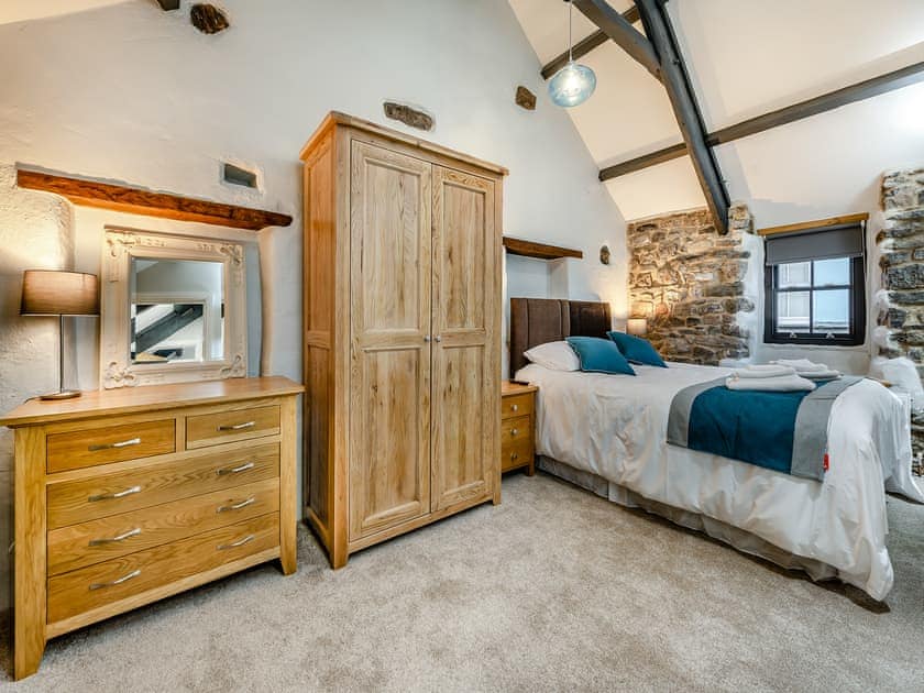 Double bedroom | Blacksmiths Cottage - East Back Cottages, Pembroke