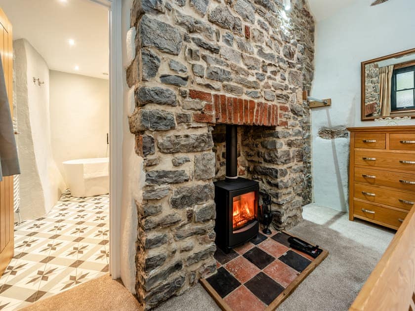 Double bedroom | Blacksmiths Cottage - East Back Cottages, Pembroke